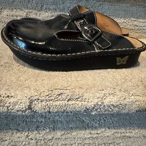 Black Patent Slip-On Mule with Buckle